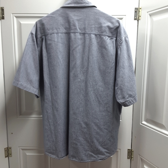 Men's Dockers short sleeve - Picture 3 of 3
